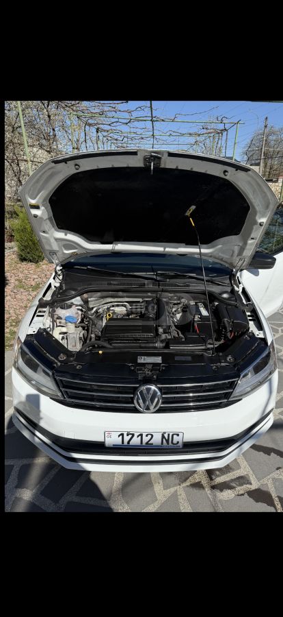 Volkswagen Jetta - фото 8