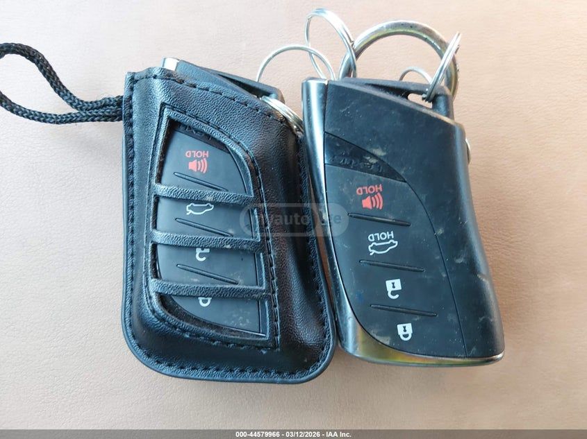 Lexus ES 350 2023 — миниатюра 10