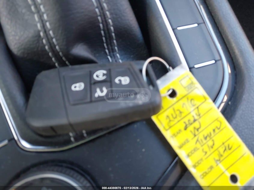 Volkswagen Tiguan 2024 — миниатюра 11