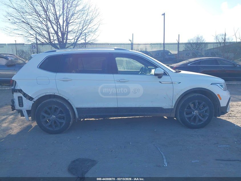 Volkswagen Tiguan 2024 — миниатюра 13