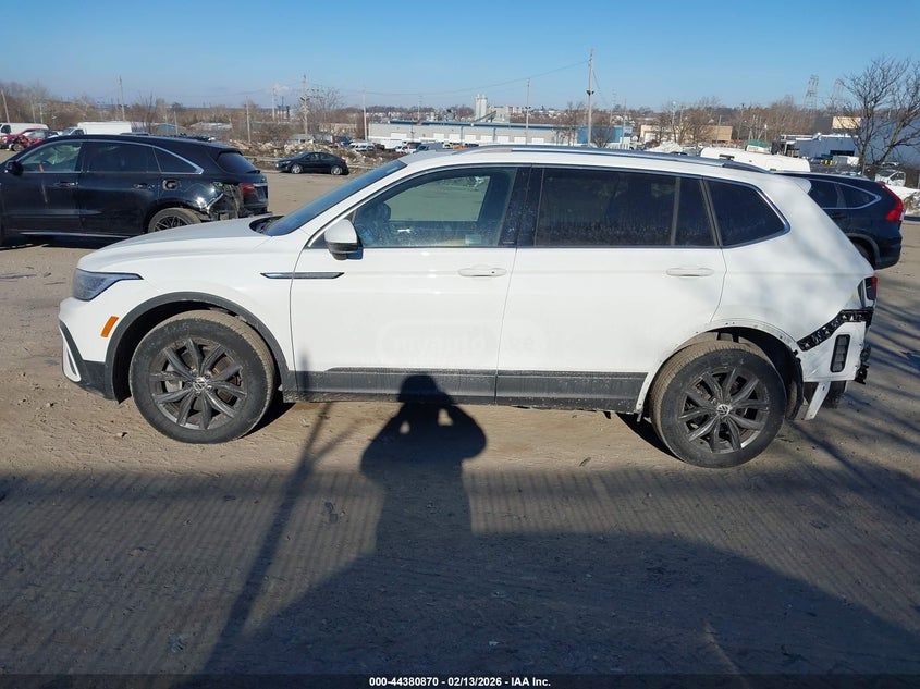 Volkswagen Tiguan 2024 — миниатюра 14