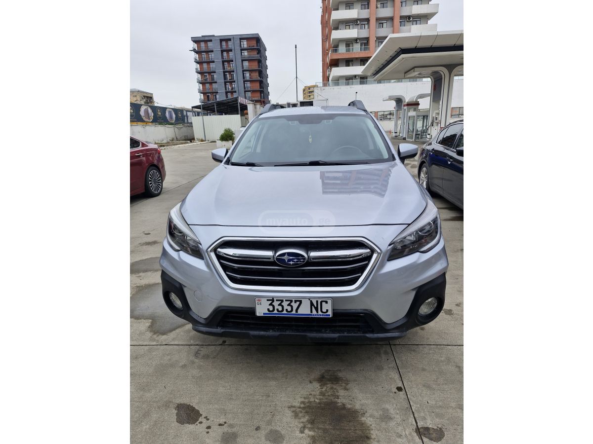 Subaru Outback - фото 1