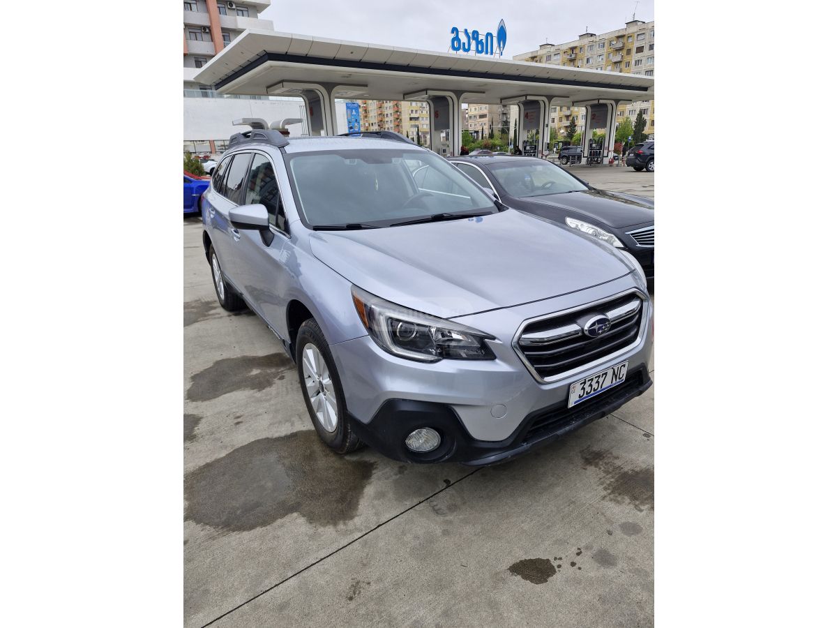 Subaru Outback - фото 3