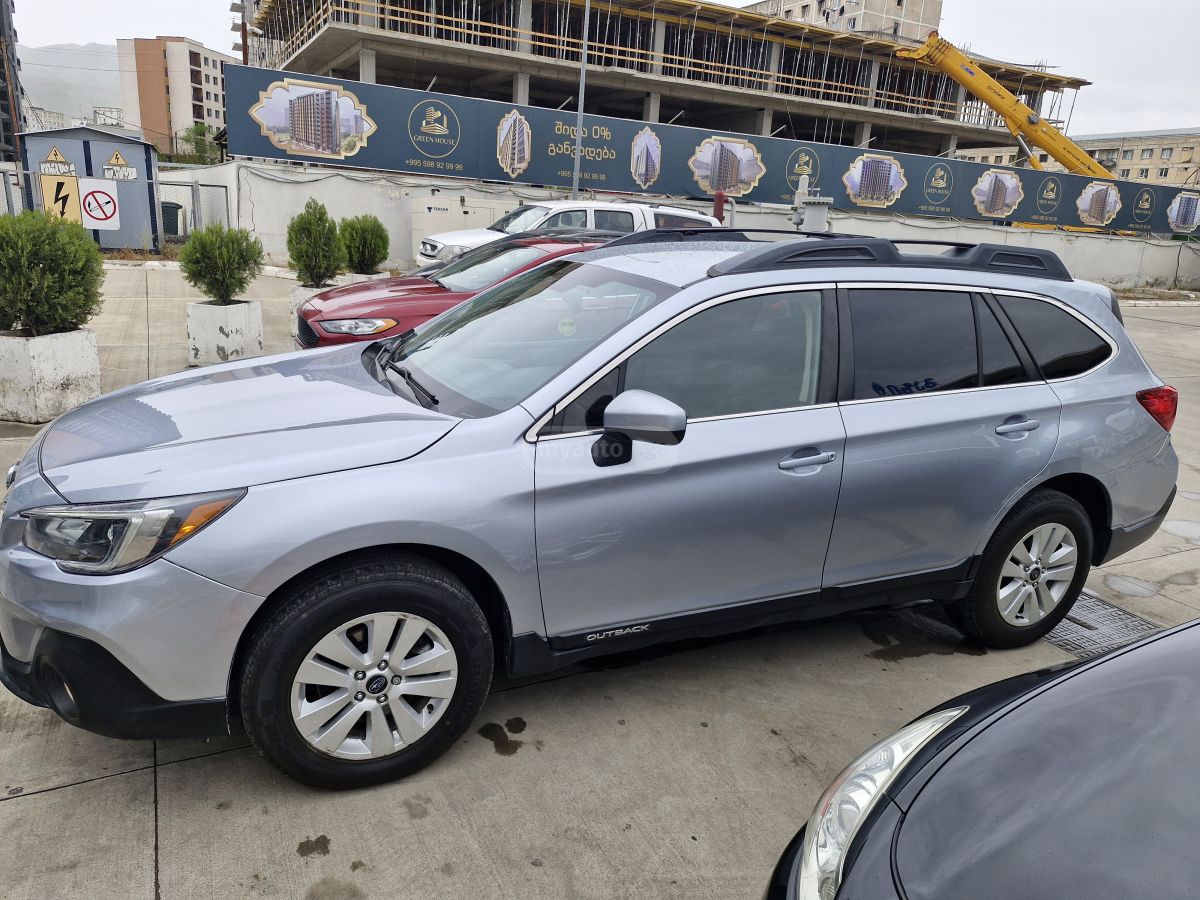 Subaru Outback - фото 5