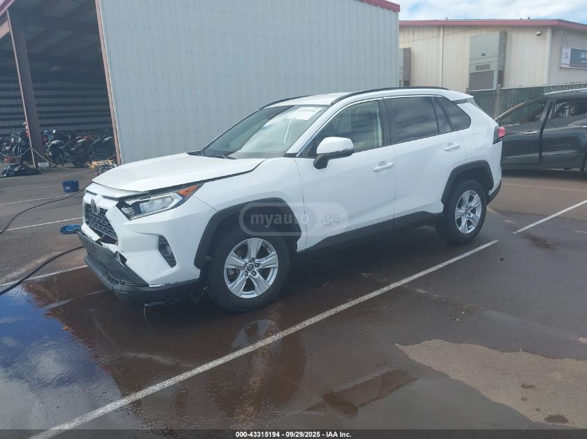 Toyota XLE — миниатюра 3