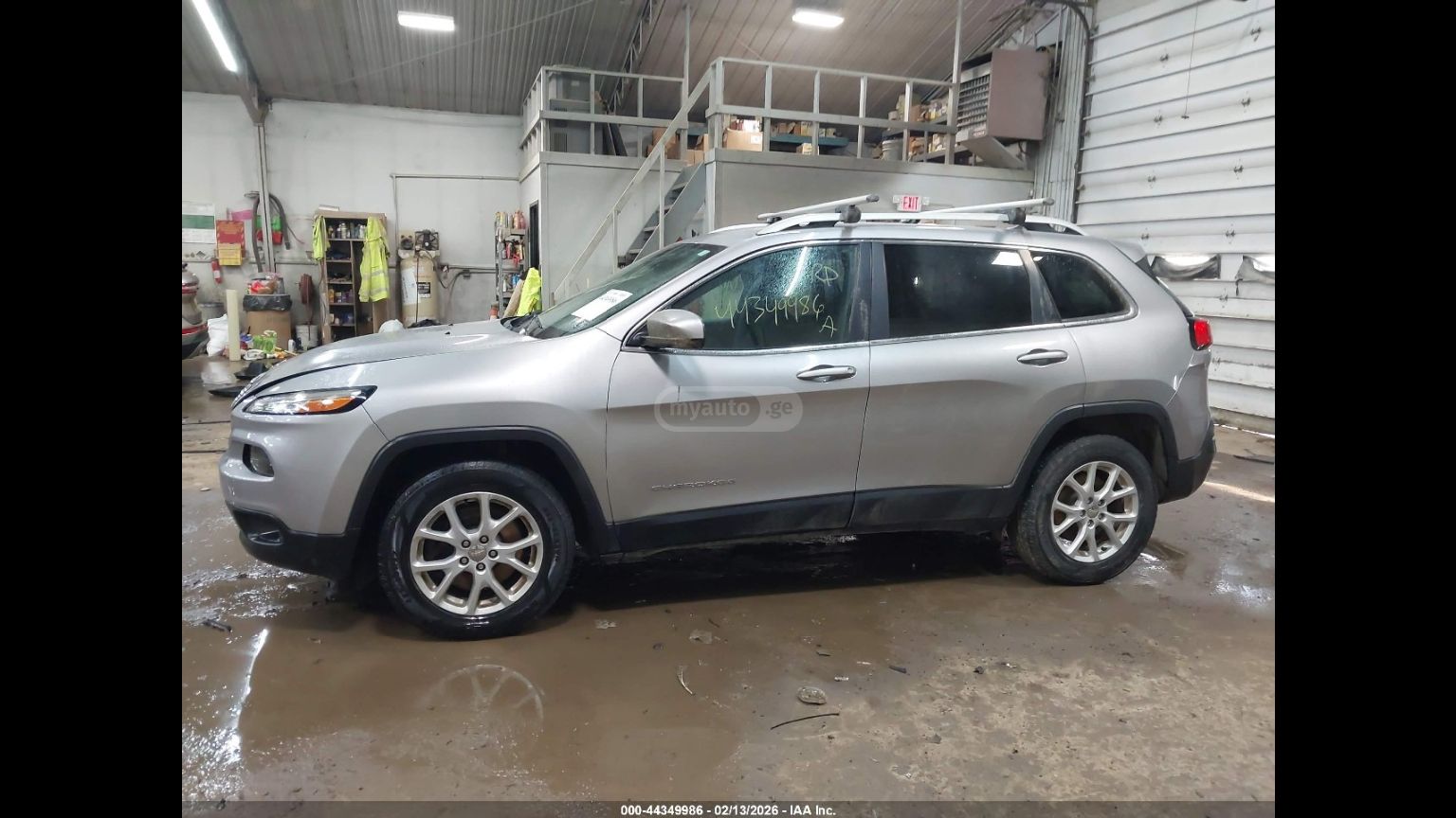 Jeep Cherokee - фото 6