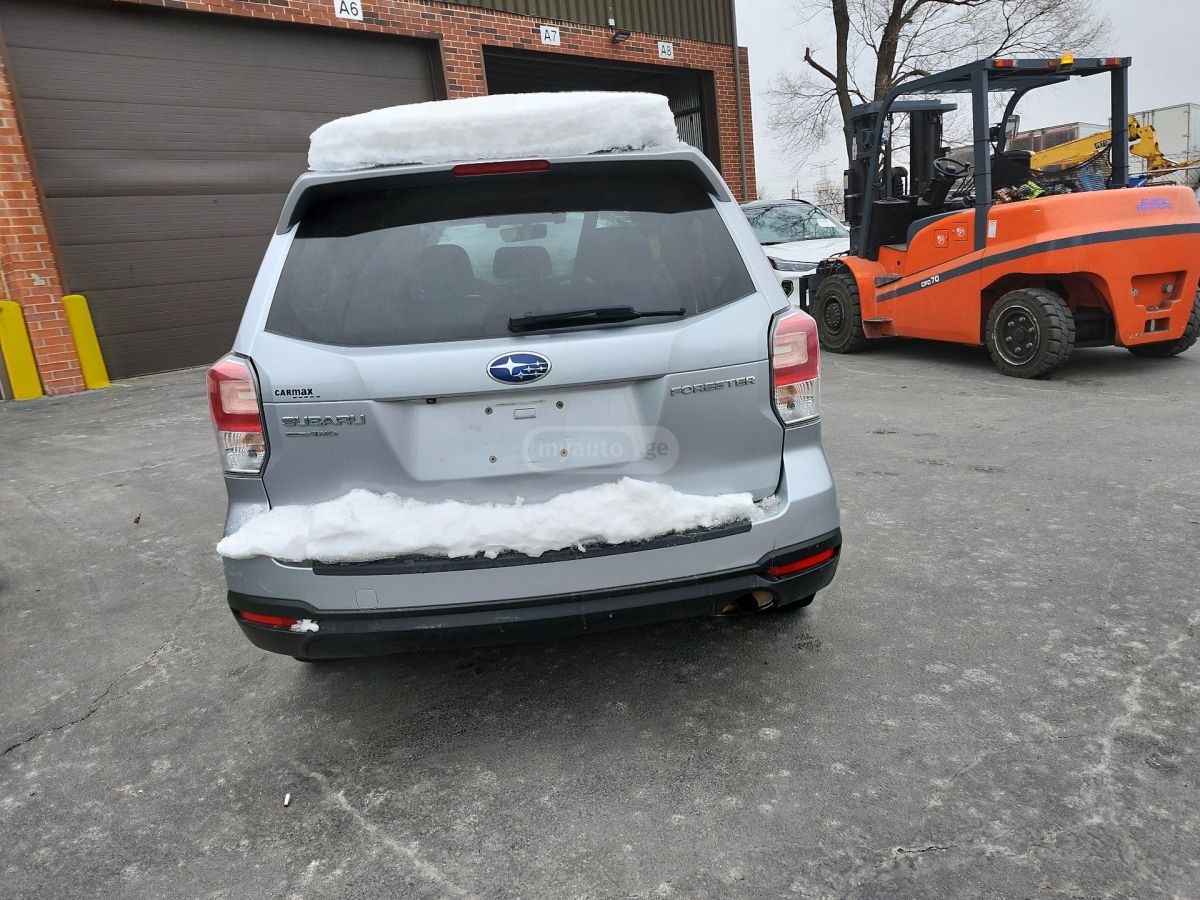 Subaru Forester - фото 11