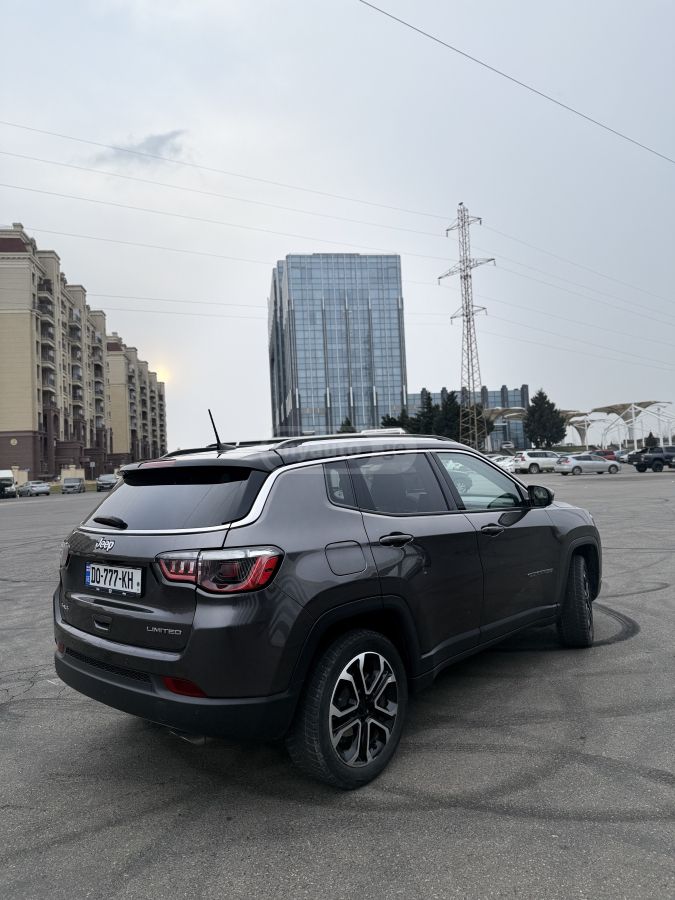 Jeep Compass - фото 5