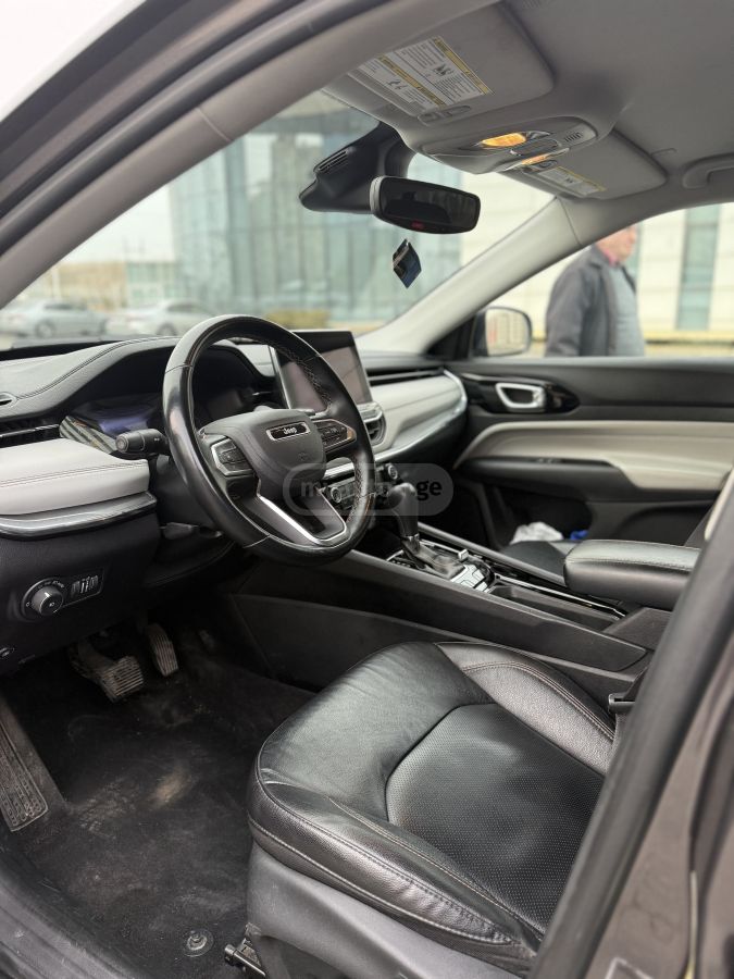 Jeep Compass - фото 7