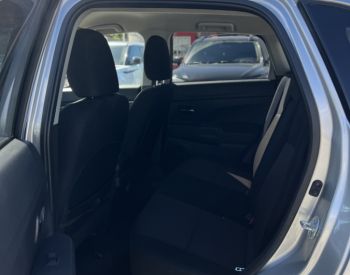 MitsubishiOutlander Sport2019
