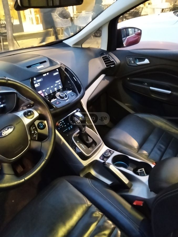 Ford C-MAX - фото 3