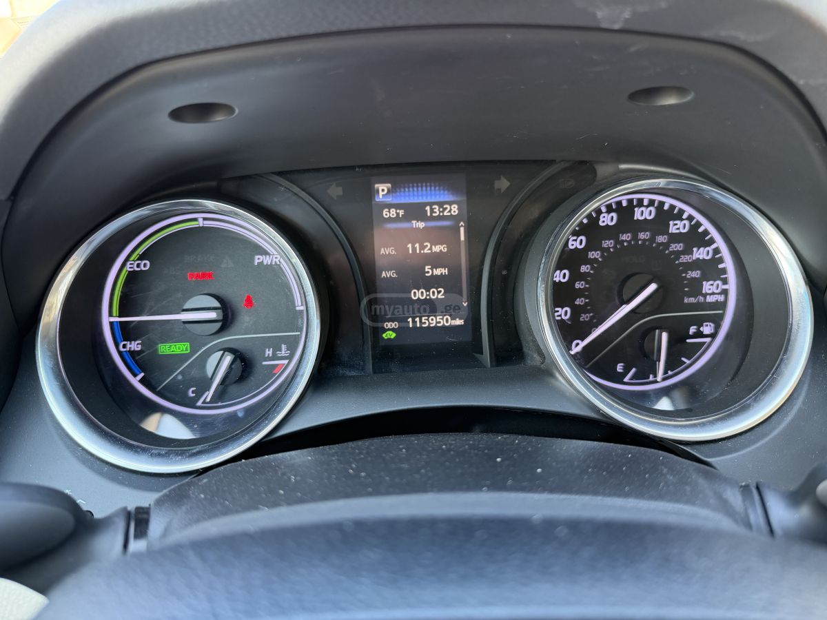 Toyota Camry - фото 7