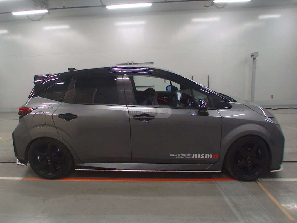 Nissan Note - фото 10