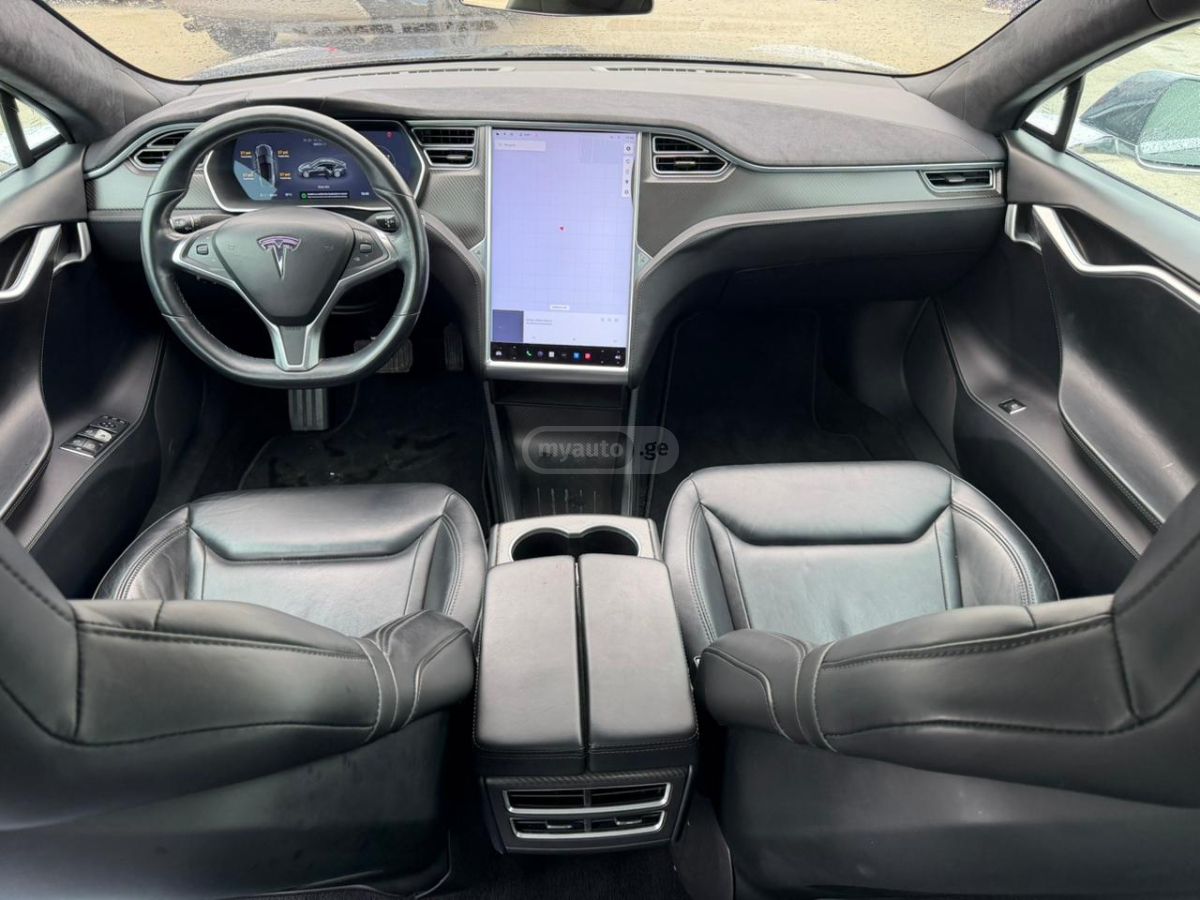 Tesla Model S - фото 5