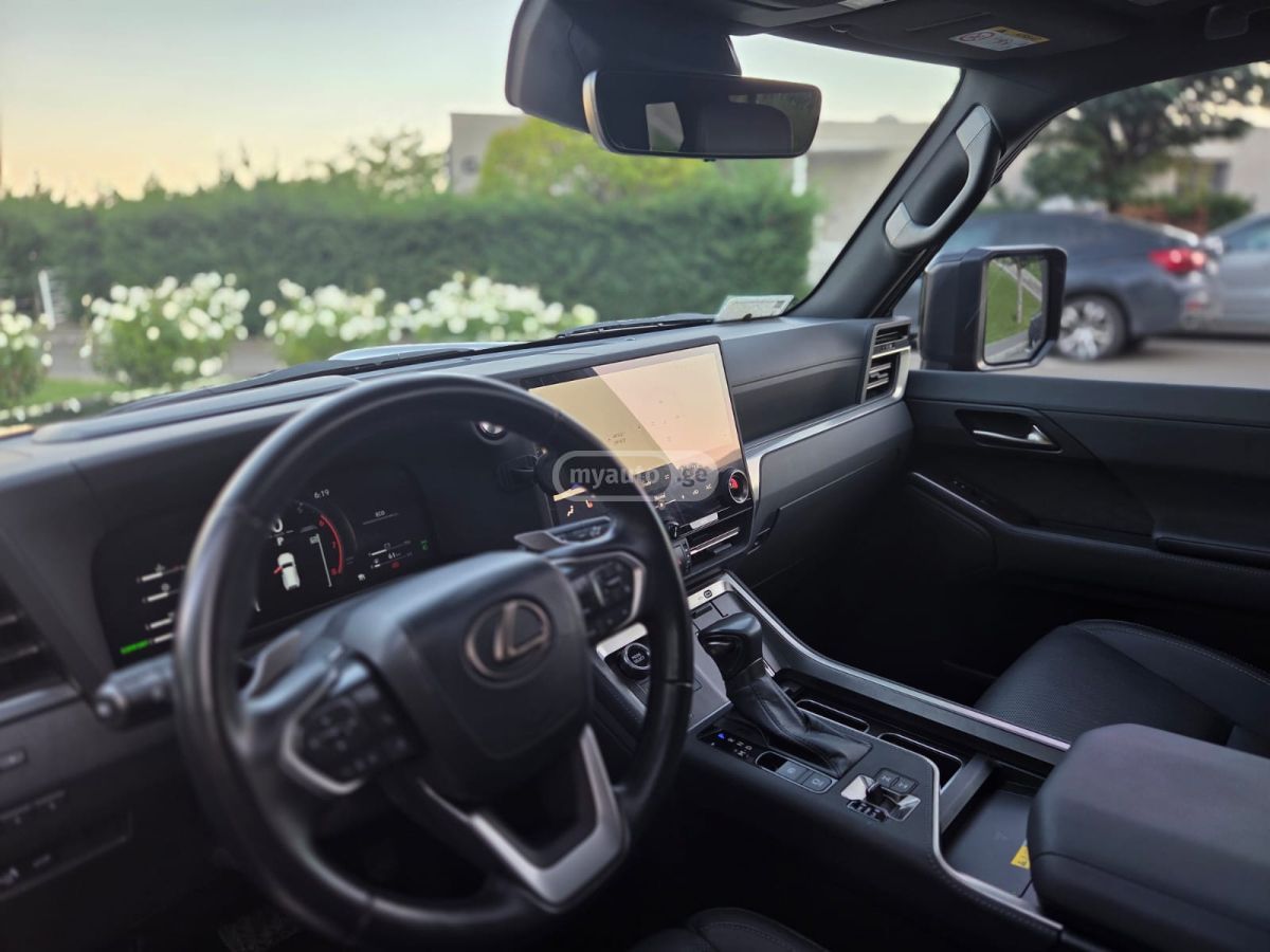 Lexus Overtrail plus — миниатюра 7