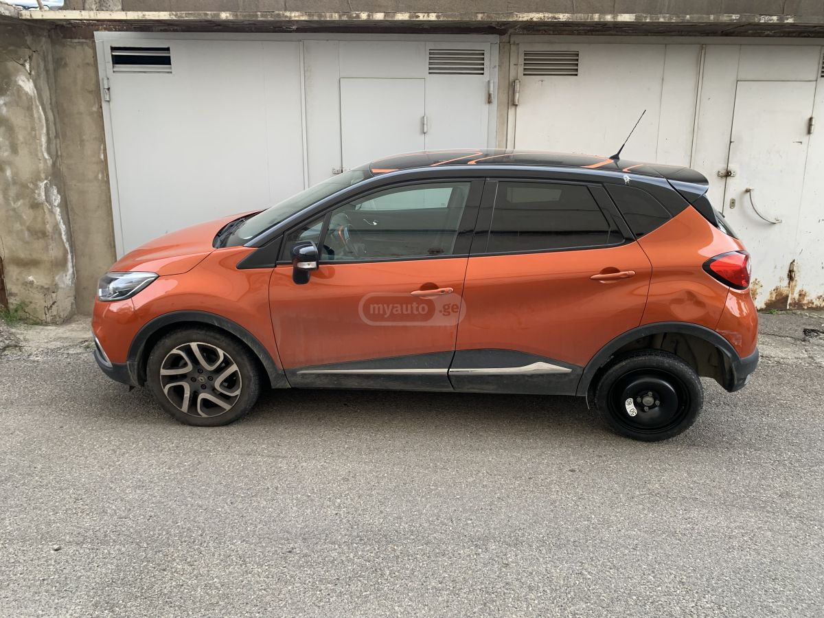 Renault Captur - фото 9
