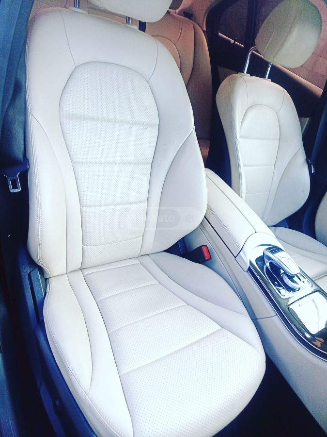 Mercedes-Benz C 300 - фото 3