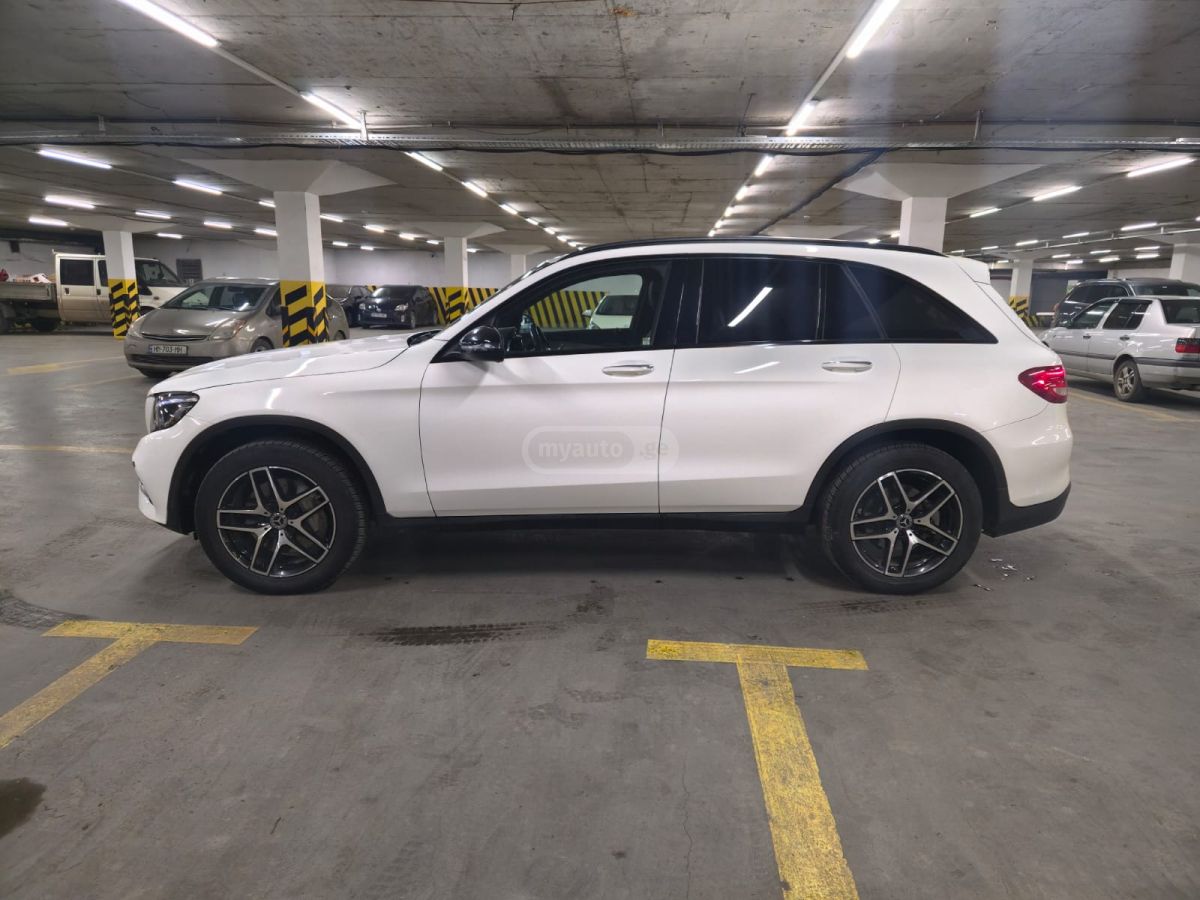 Mercedes-Benz GLC 300 - фото 6