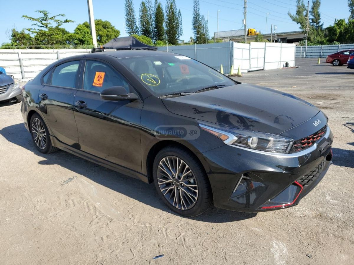 Kia Forte 2023 — миниатюра 4