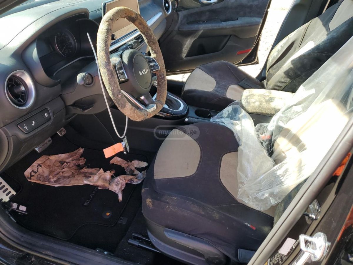 Kia Forte 2023 — миниатюра 7