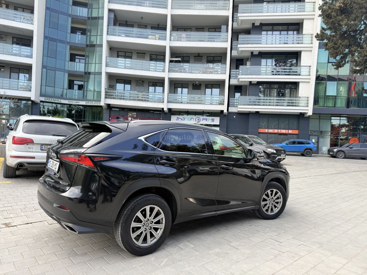 Lexus NX 300 - фото 2