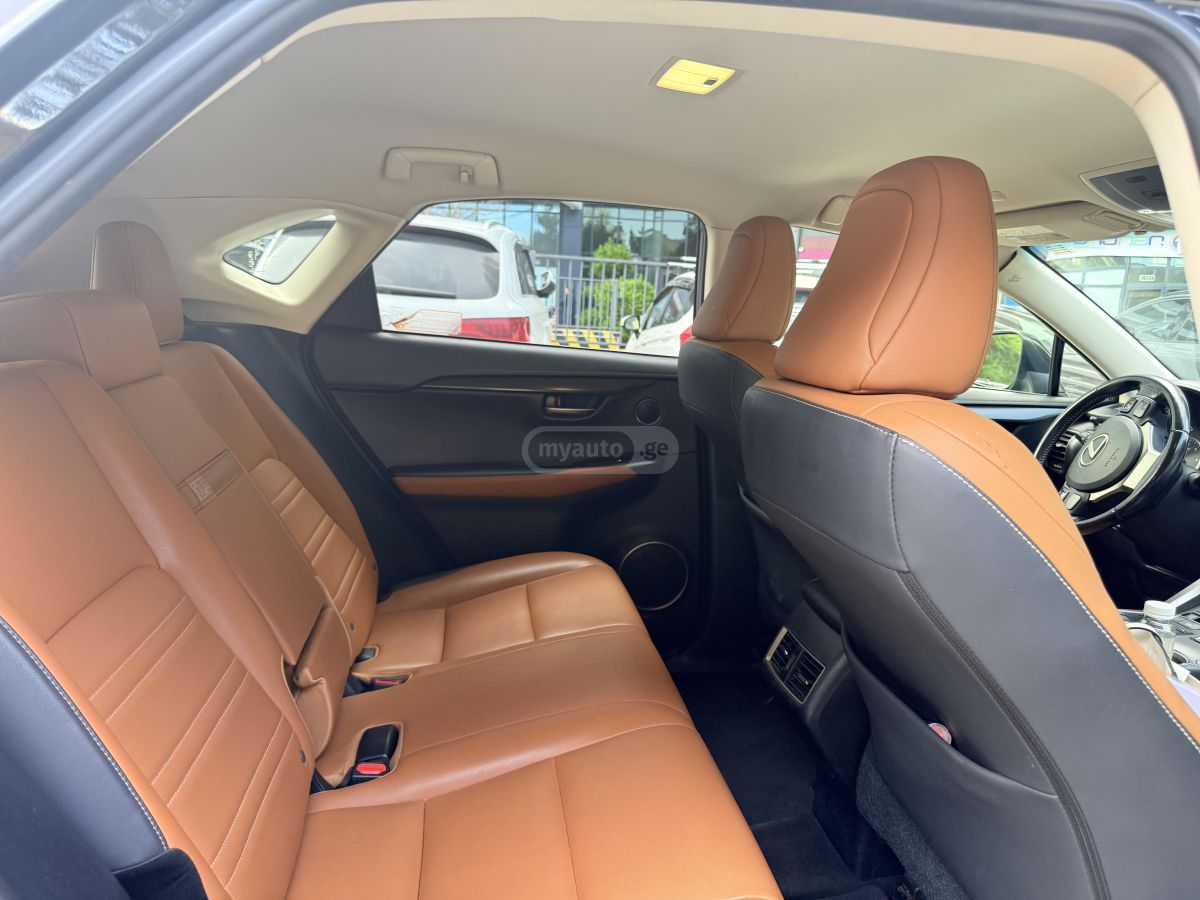 Lexus NX 300 - фото 7