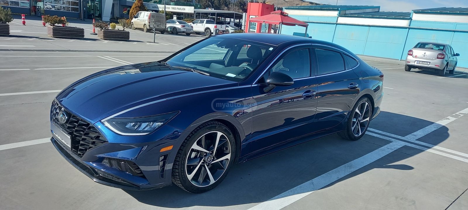 Hyundai Sonata - фото 1