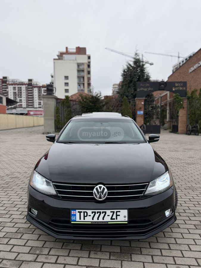 Volkswagen Jetta - фото 3