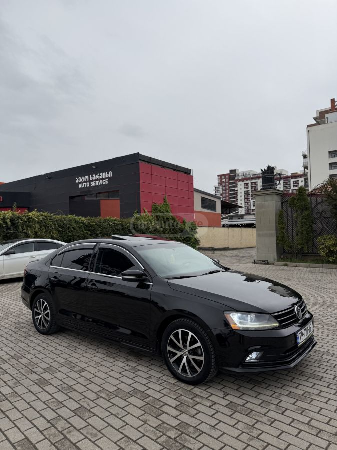 Volkswagen Jetta - фото 5