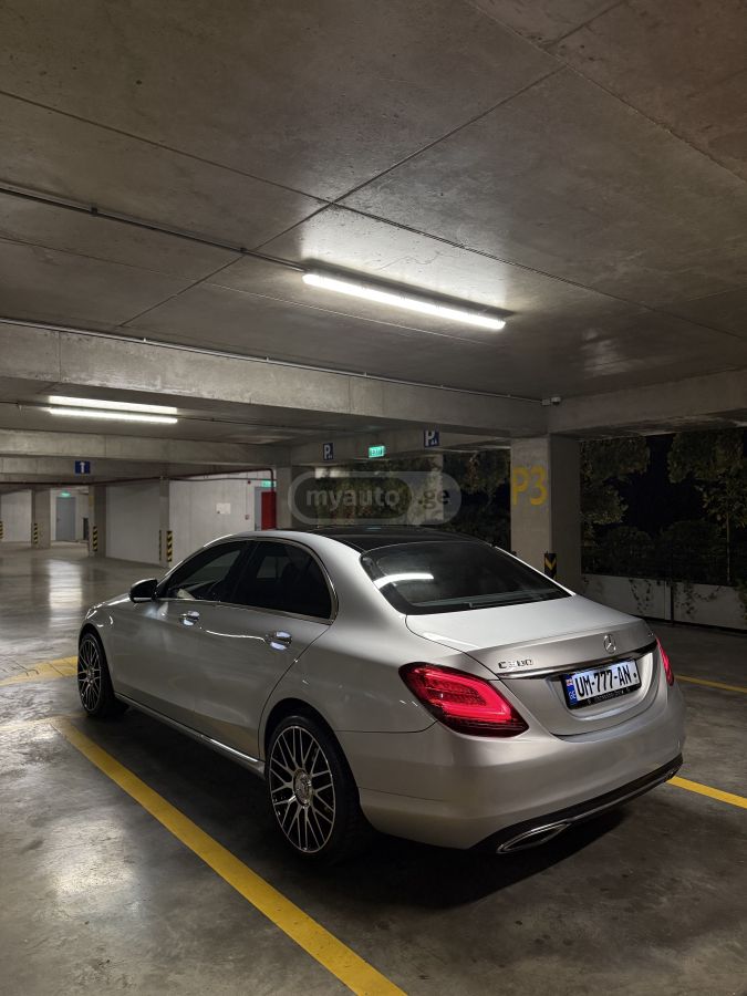 Mercedes-Benz C 300 - фото 5