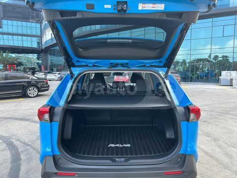 Toyota RAV 4 - фото 12