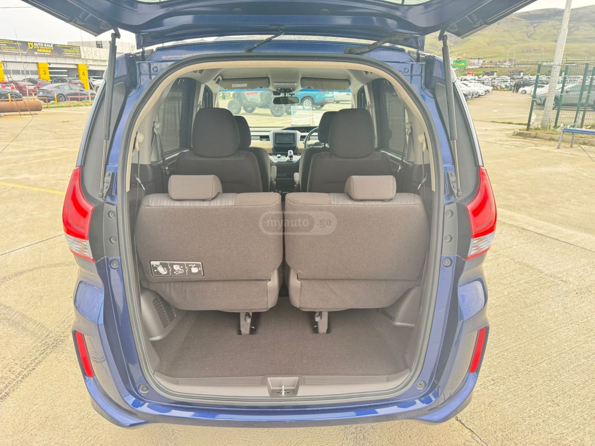 Honda Freed - фото 10