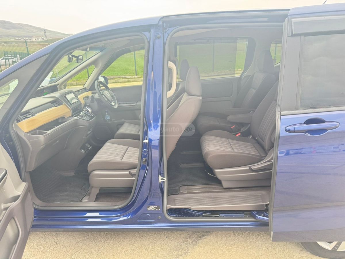 Honda Freed - фото 9