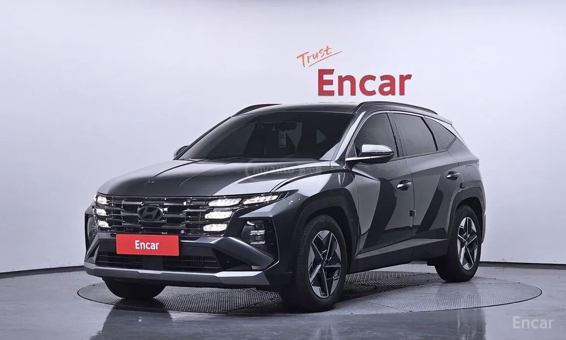 Hyundai Tucson - фото 1