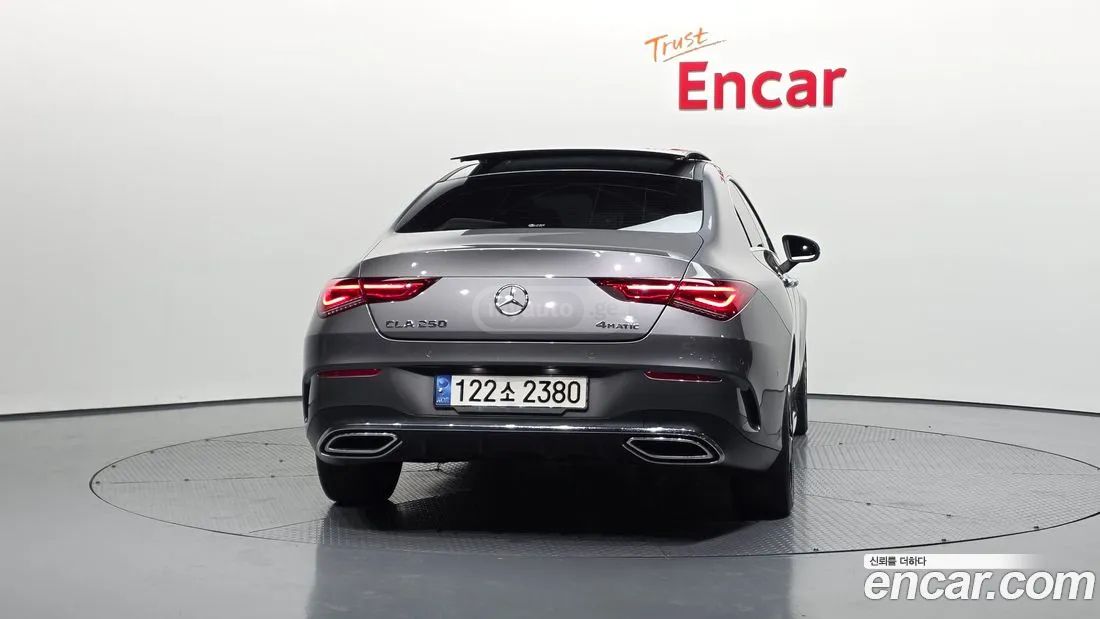 Mercedes-Benz CLA 35 AMG 2023 — миниатюра 4