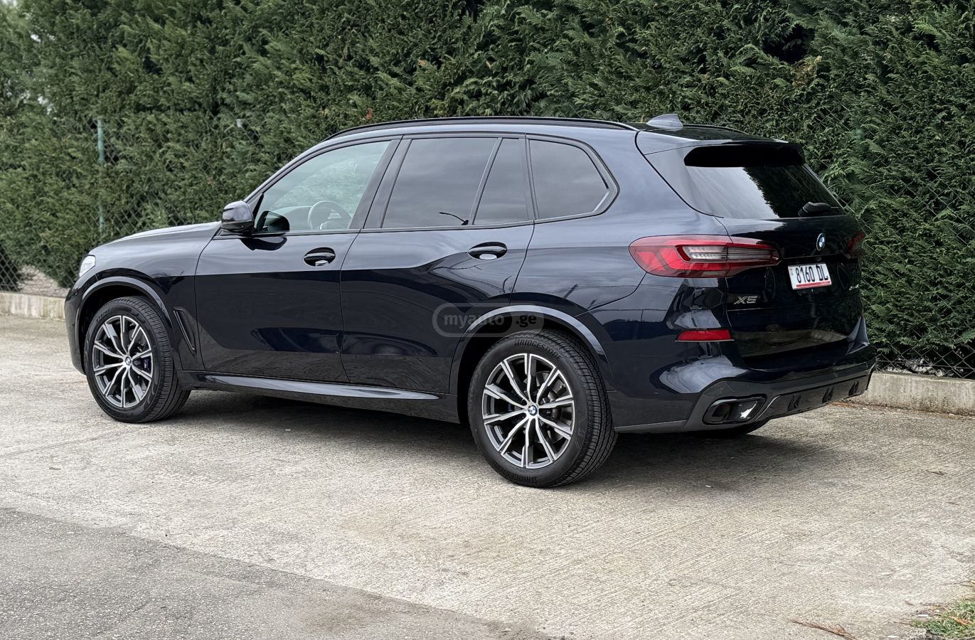 BMW X5 - фото 4