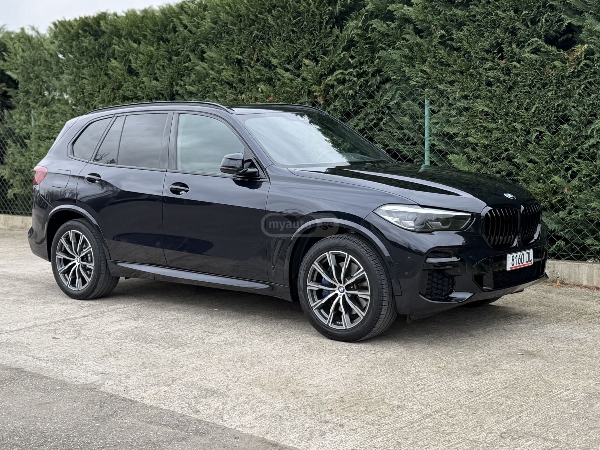 BMW X5 - фото 5