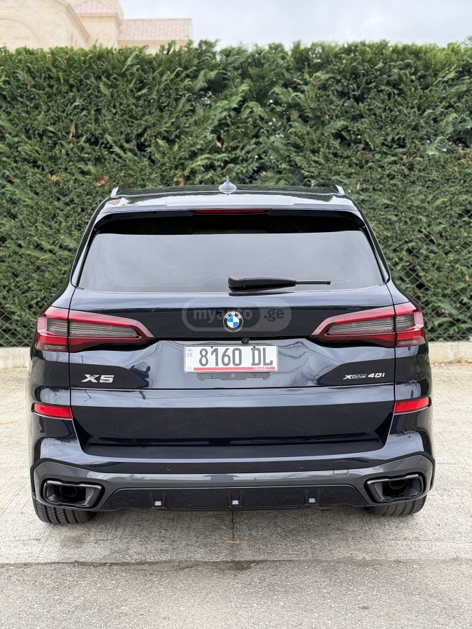 BMW X5 - фото 8