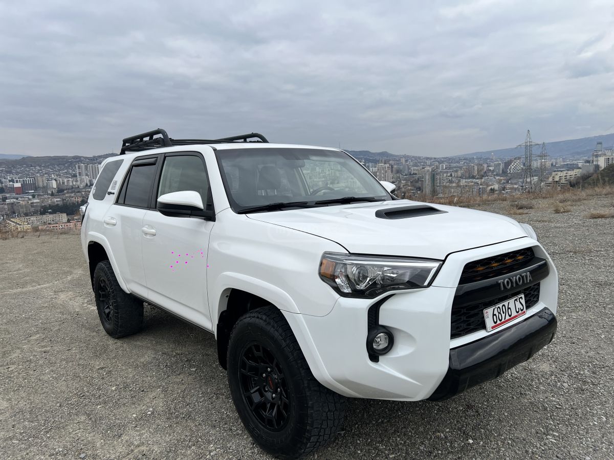 Toyota 4 Runner - фото 2