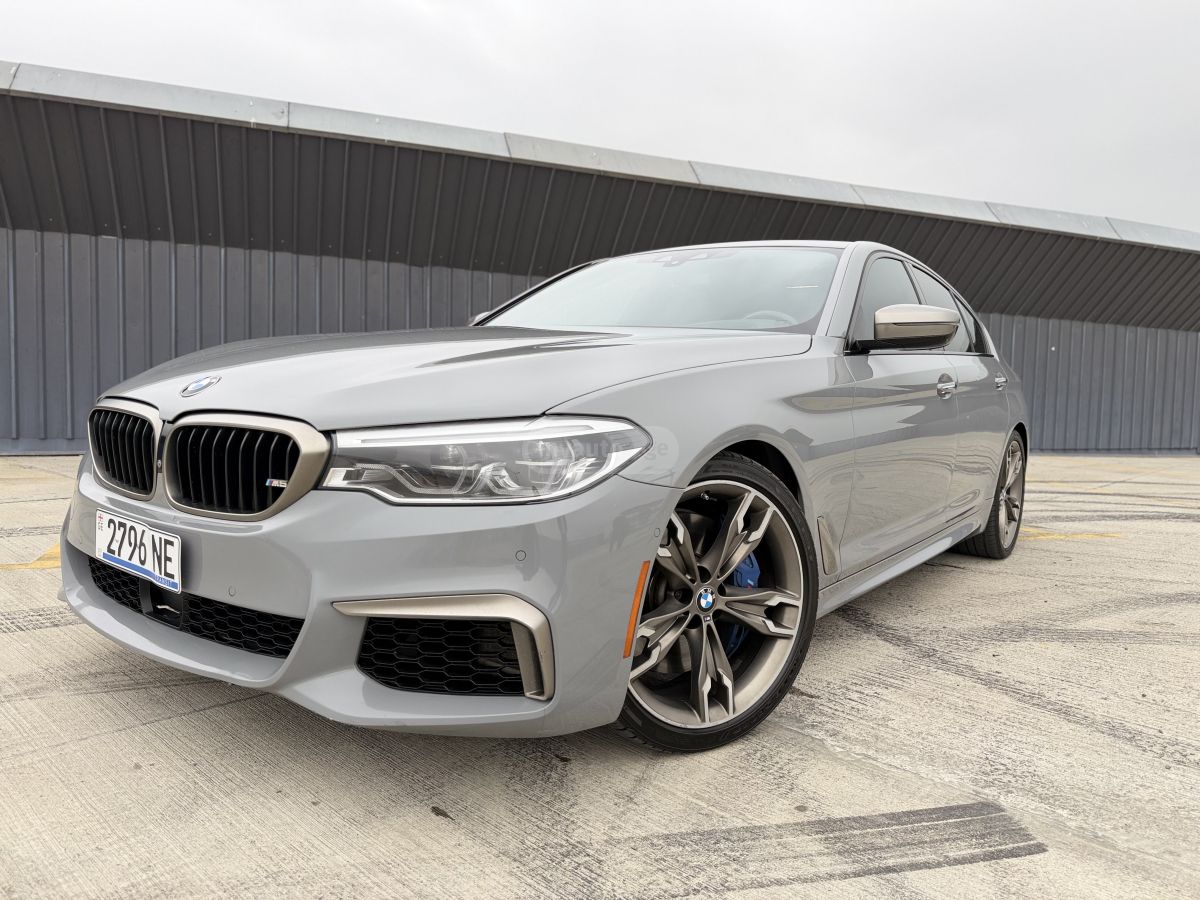 BMW 550 - фото 1