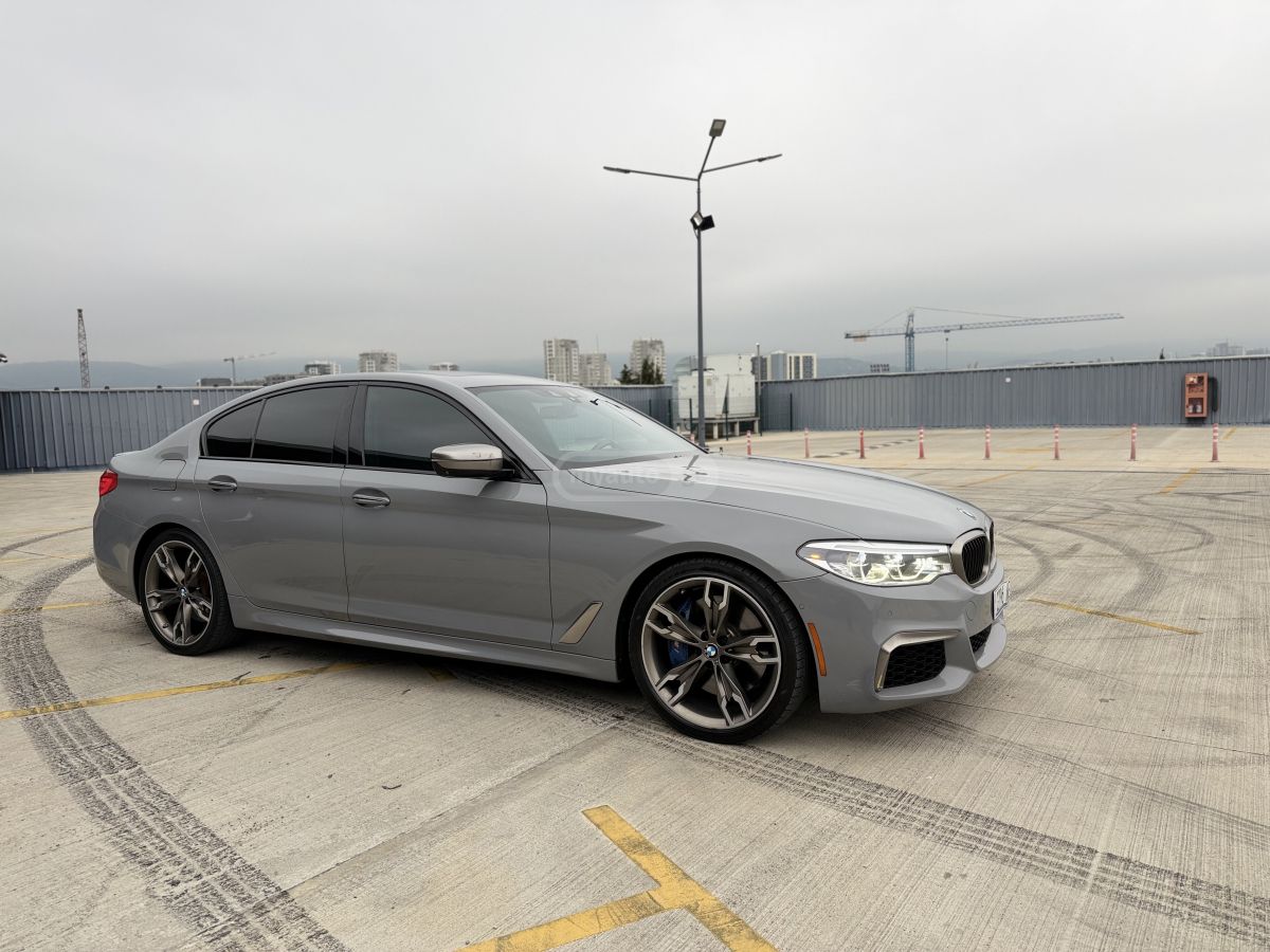 BMW 550 - фото 12
