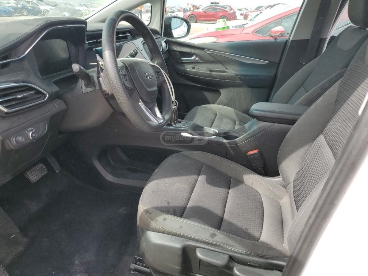 Chevrolet 1LT 4dr Wagon Automatic — миниатюра 7