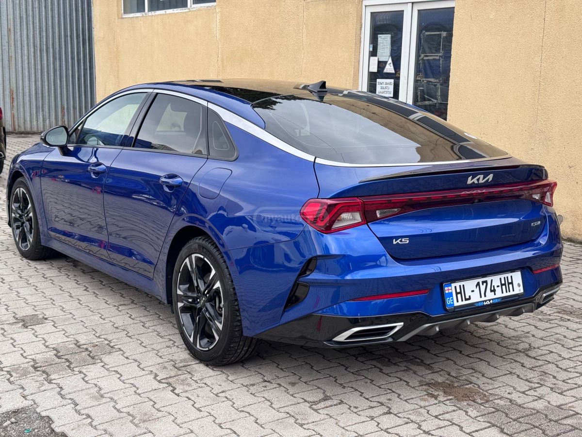 Kia K5 - фото 3