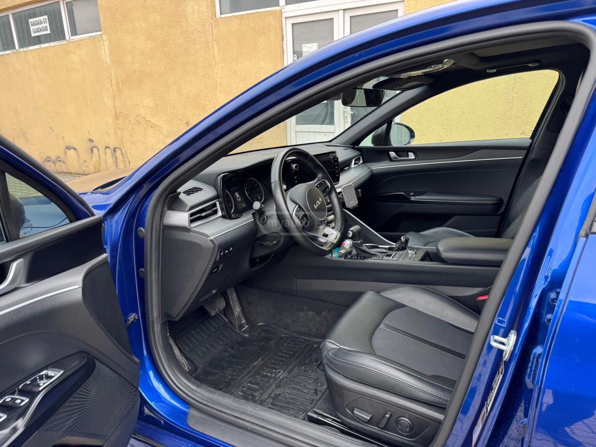 Kia K5 - фото 6