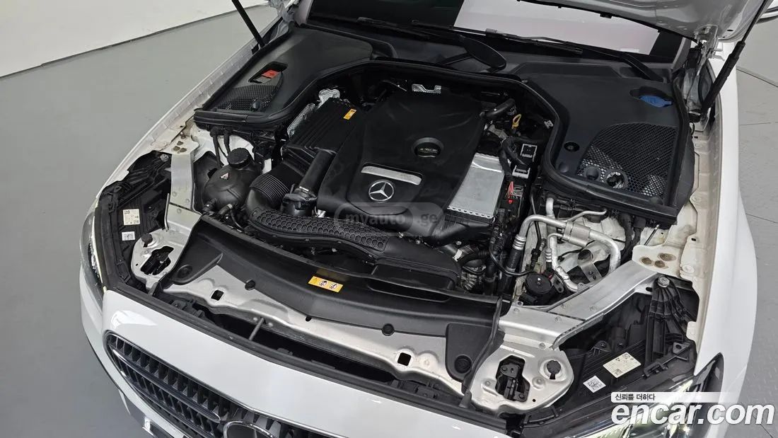 Mercedes-Benz E 63 AMG 2021 — миниатюра 6