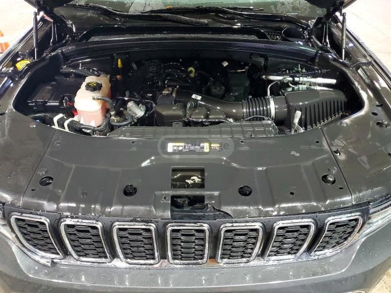 Jeep Grand Cherokee - фото 11