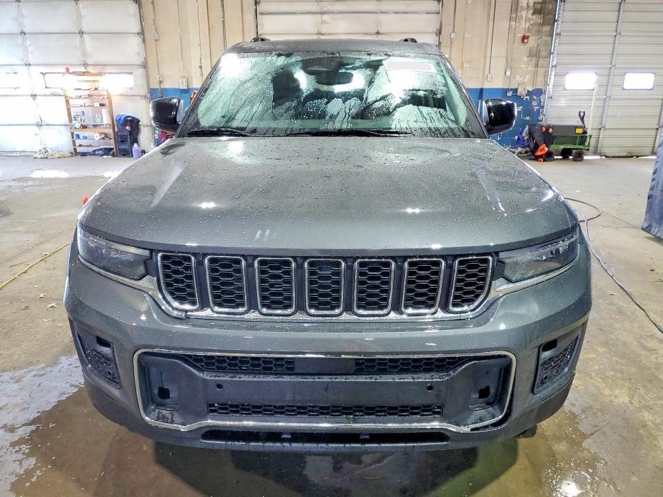 Jeep Grand Cherokee - фото 5