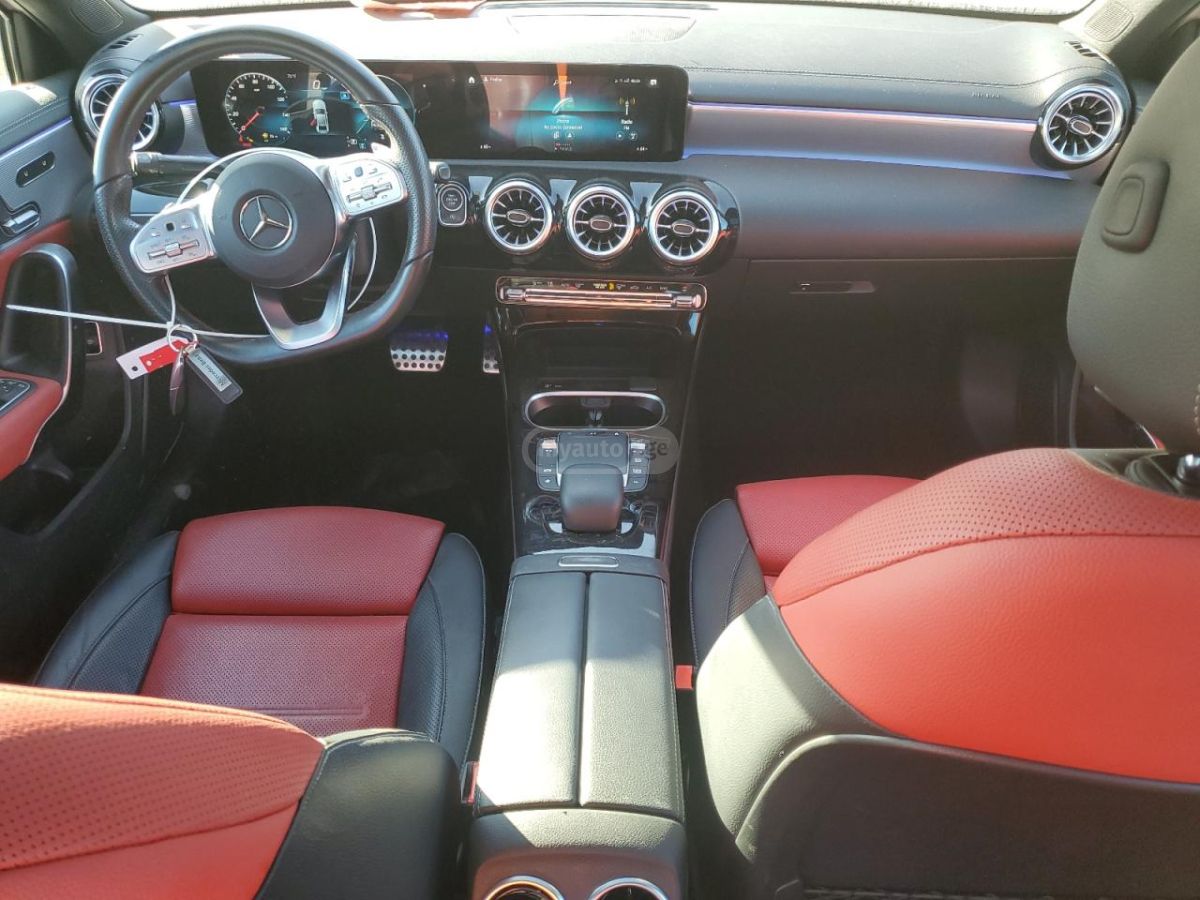 Mercedes-Benz A 220 2022 — миниатюра 8