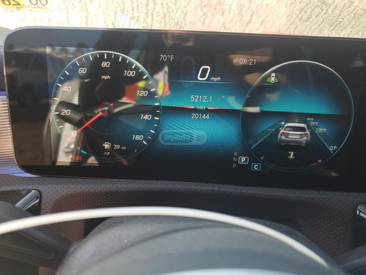 Mercedes-Benz A 220 2022 — миниатюра 9