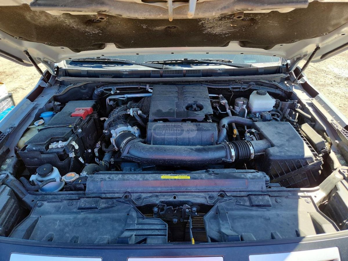 Nissan Frontier 2025 — миниатюра 11